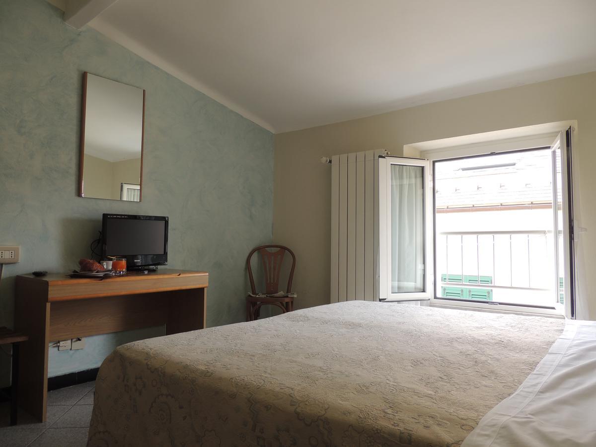 Hotel Doria Varazze Luaran gambar